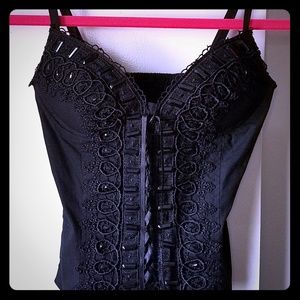 Black bustier